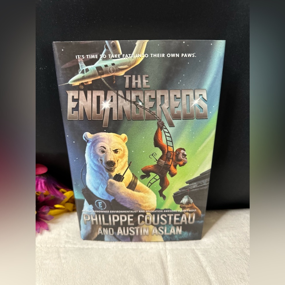 🆕 “The Endangereds” by Philippe Cousteau and Austin Aslan (2020, Hardcover)
